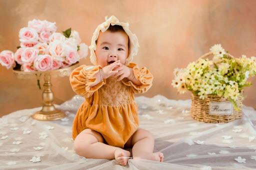 安阳四个月宝宝放屁很臭